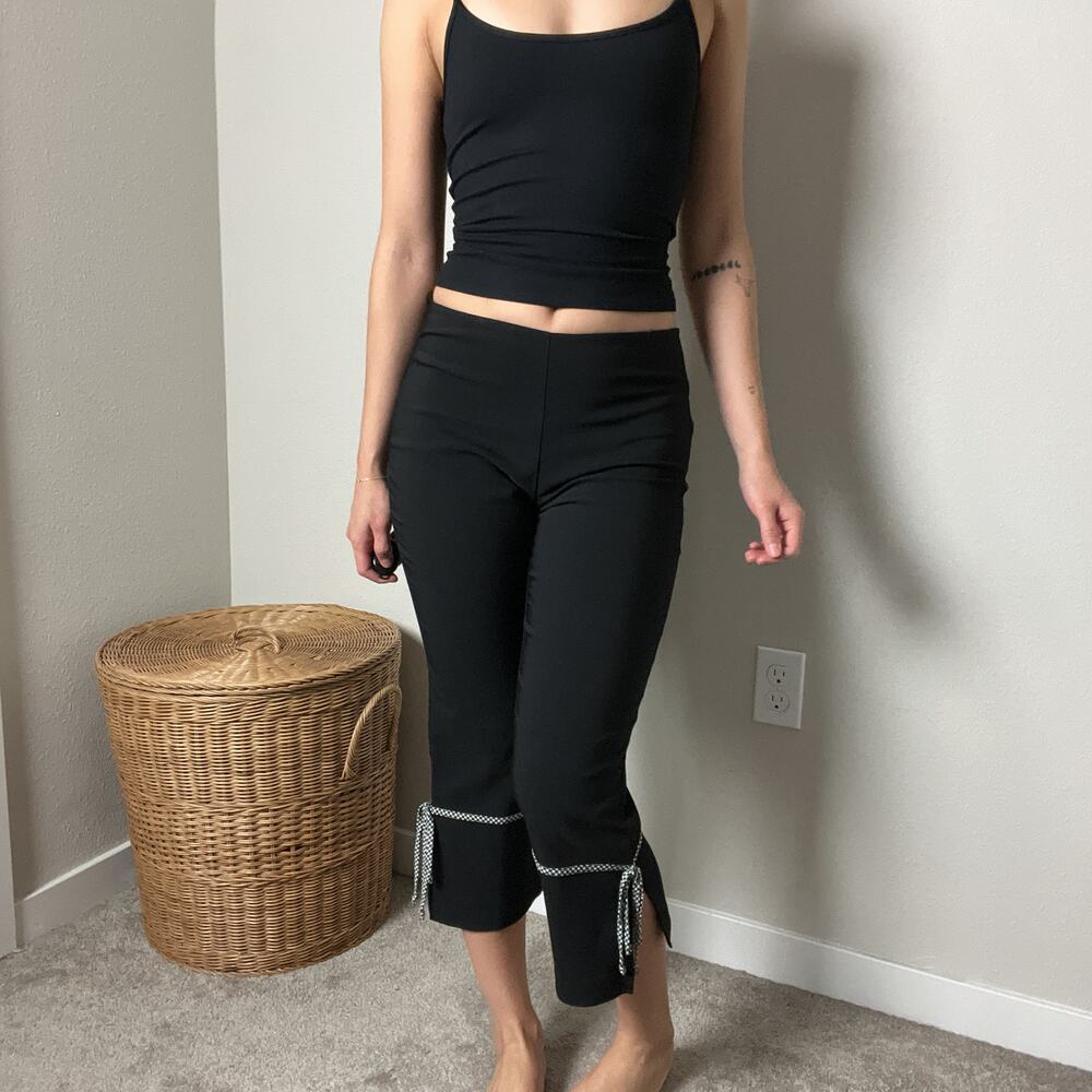 90s vintage black minimalist mid high rise tie capri pants trousers